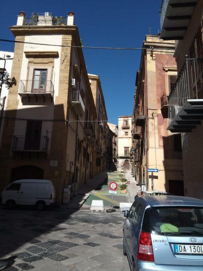 Il Terrazzino Sul Kemonia Apartment Palermo Bagian luar foto